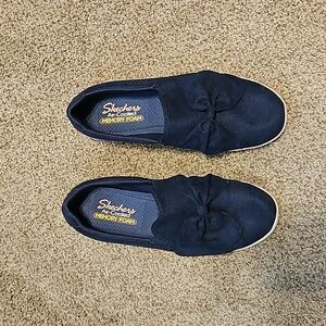 Womens Skechers Slipon